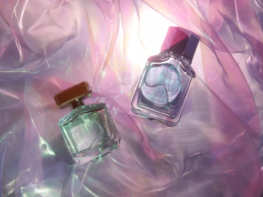 The Ultimate Guide to Gifting Perfume This Holiday Season 🎁✨